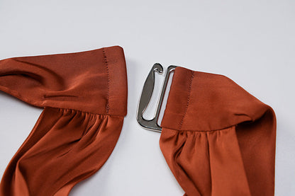 Dam Rygglös Sommarklänning Ribbat Material Fisksvansdesign-2