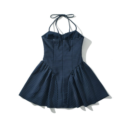 Kvinnors Bomullsklänning med Knappdetaljer och Flödande Kjol 4