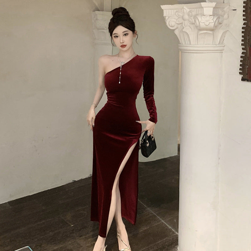 Damklänning Off-Shoulder Asymmetrisk Polyester med Hög Slits-1