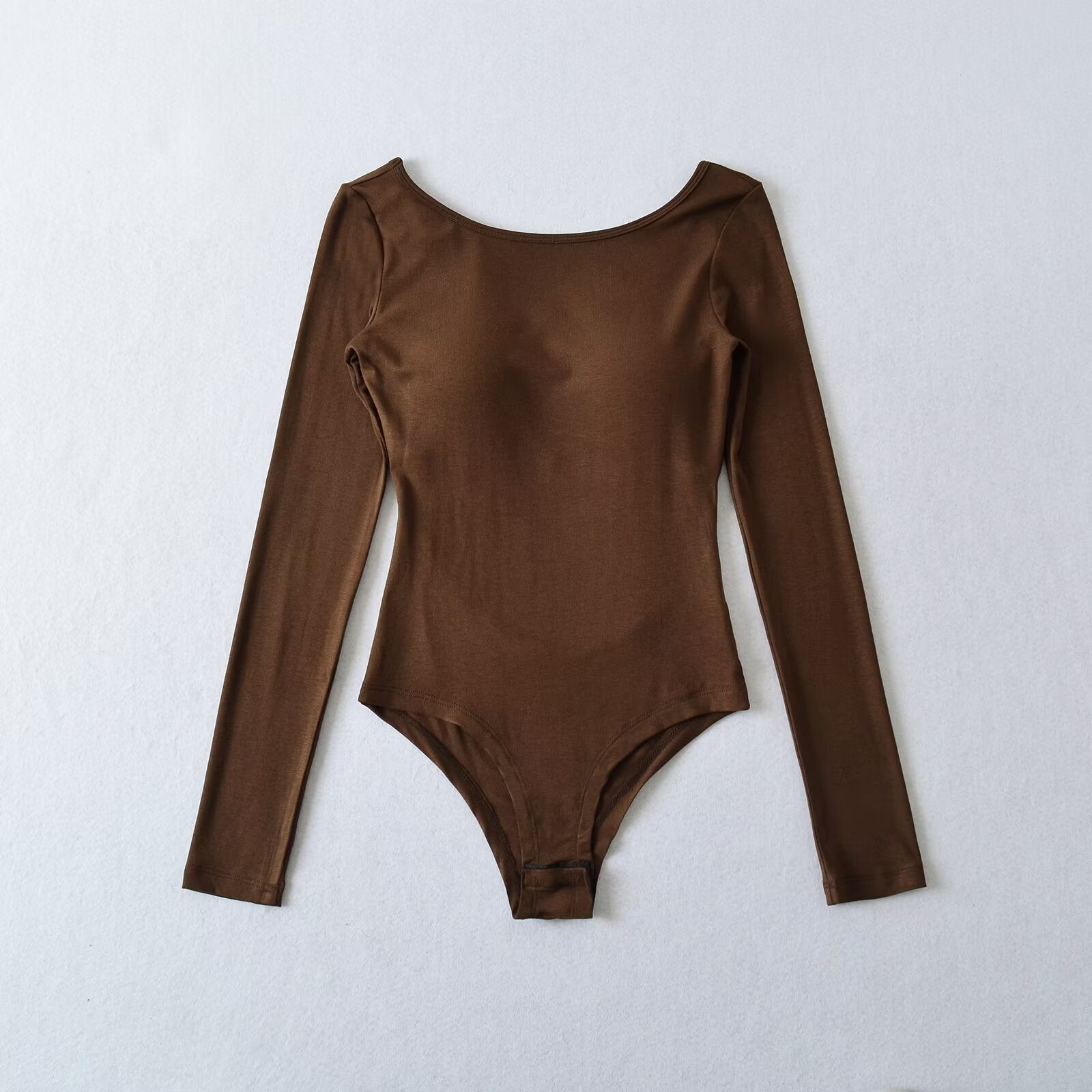 Långärmad Bodysuit för Kvinnor i Andningsbart Tyg – Elegant Design med Rund Halsringning, Smickrande Passform 5