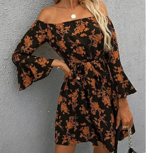 Kvinnors Off-Shoulder Blommaklänning Lätt Material 9