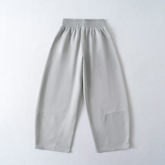 Breda Fritidsbyxor Dam med Elastisk Midja i Lätt Material - Bekväm Passform för Avkopplande Dagar 1