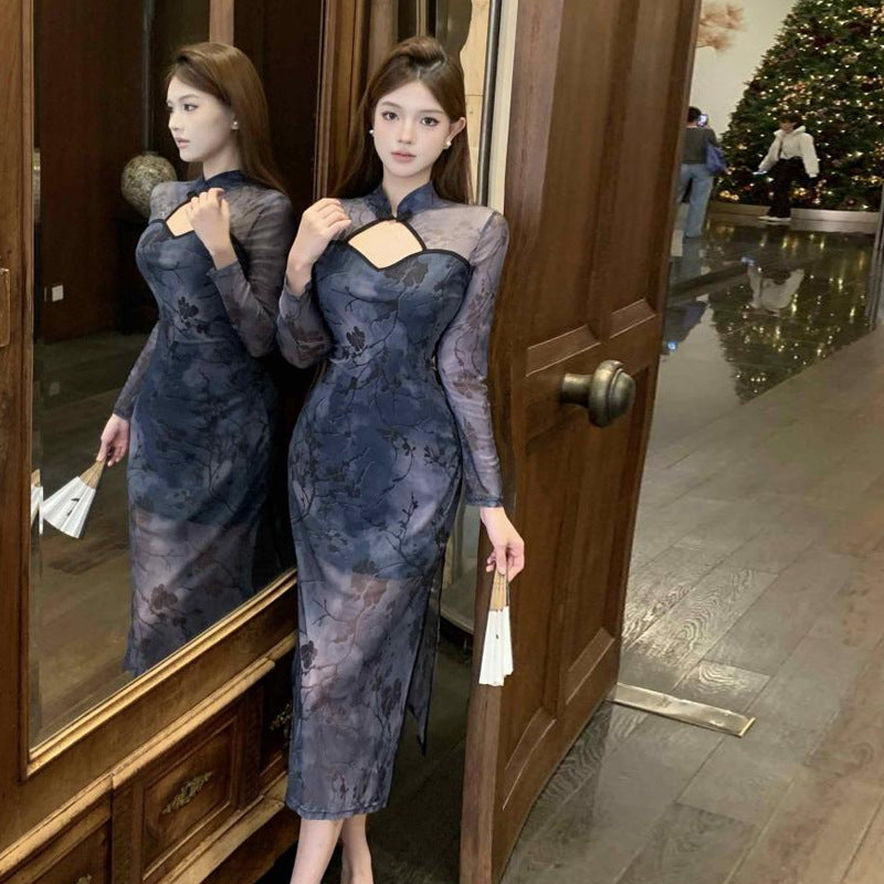 Kvinnors Cheongsam Klänning med Långa Ärmar och Stående Krage i Högkvalitativt Tyg – Elegant och Bekväm Passform 3