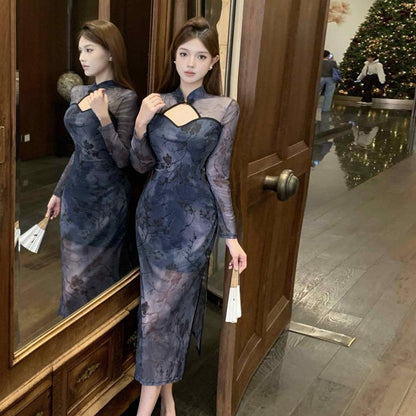 Kvinnors Cheongsam Klänning med Långa Ärmar och Stående Krage i Högkvalitativt Tyg – Elegant och Bekväm Passform 3