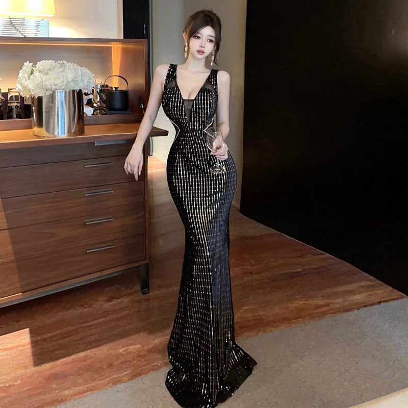 Kvinnor Lång Klänning Djupt Klippt V-Hals Högkvalitativt Tyg-2