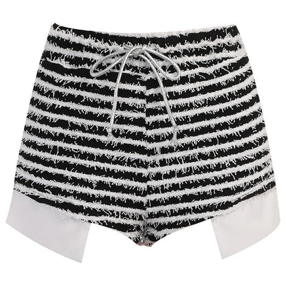 Kvinnors Shorts med Fransad Design och Andningsbart Material – Elastiskt Midjeband, Perfekta för Sommaraktiviteter 6