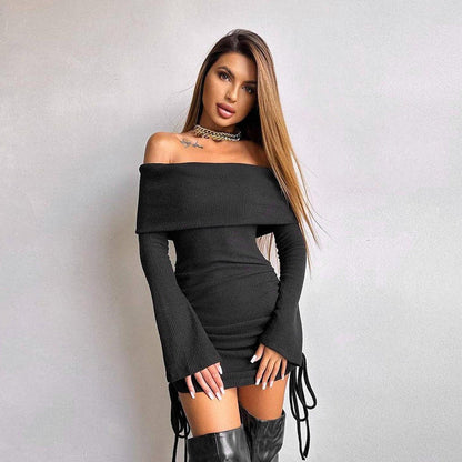 Kvinnors Off-Shoulder Miniklänning med Rüsch-detaljer i Högkvalitativt Tyg 2