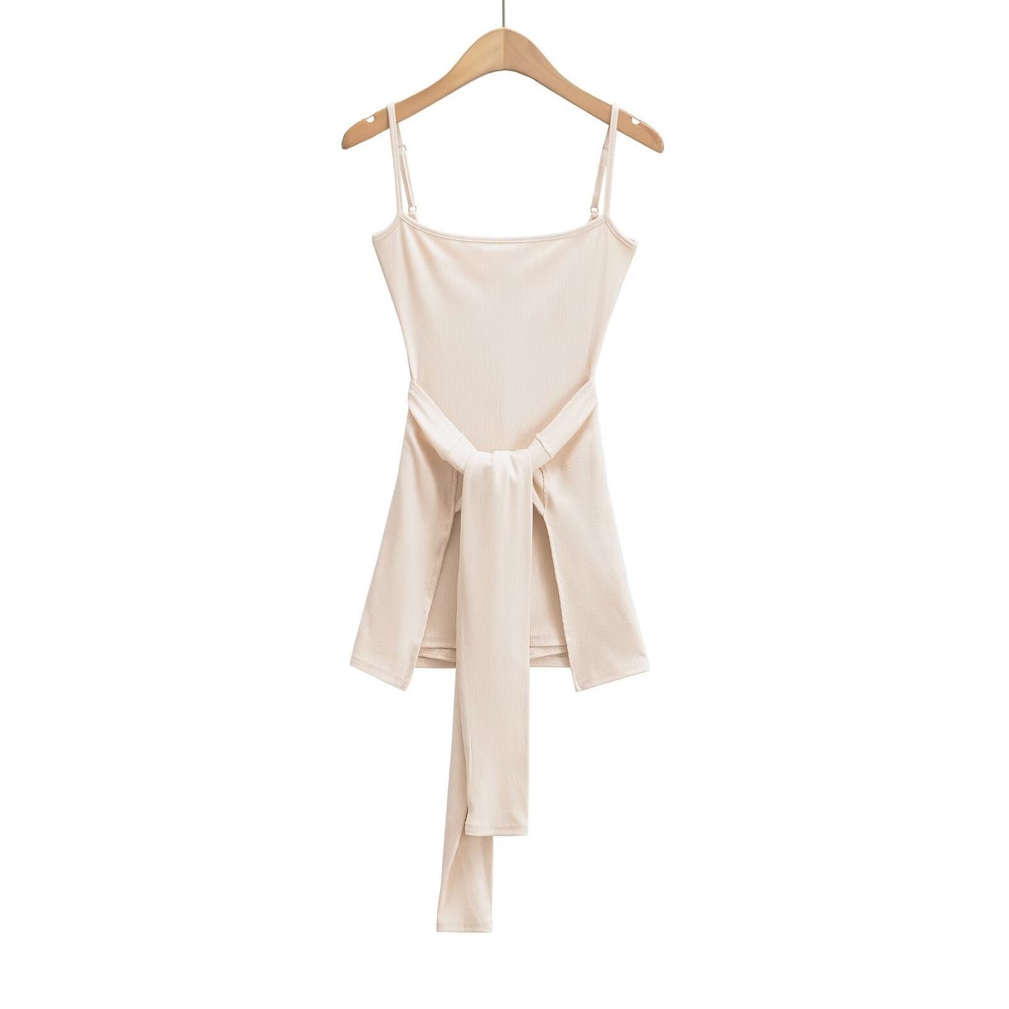 Kvinnors Omslagstopp med Slingbindning – Andningsbart Material, Figurnära Design, Justerbara Spaghettiband 9