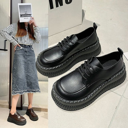 Dam Sneakers i Läder med Plattformsula – Komfortabla Skor för Vardag och Fest, Svart eller Vit 2