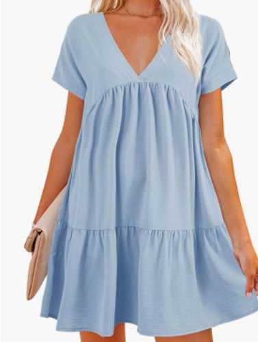 Elegant V-Hals Dam Klänning med Rufsad Design – Fina och Luftiga Damklänningar för Speciella Tillfällen 3