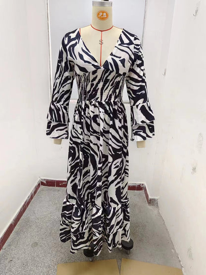 Damklänning med Geometriskt Mönster och Tre-Fjärdedels Ärmar – Högkvalitativt Tyg för Avslappnade Tillfällen 9