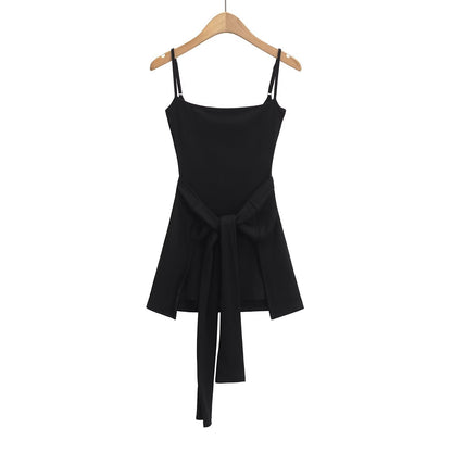 Kvinnors Omslagstopp med Slingbindning – Andningsbart Material, Figurnära Design, Justerbara Spaghettiband 4