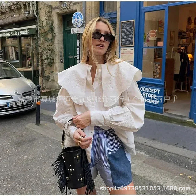 Blommig Damblus med Lång Ärmar i Andningsbart Tyg – Figurvänlig Passform för Vardag och Fest 6