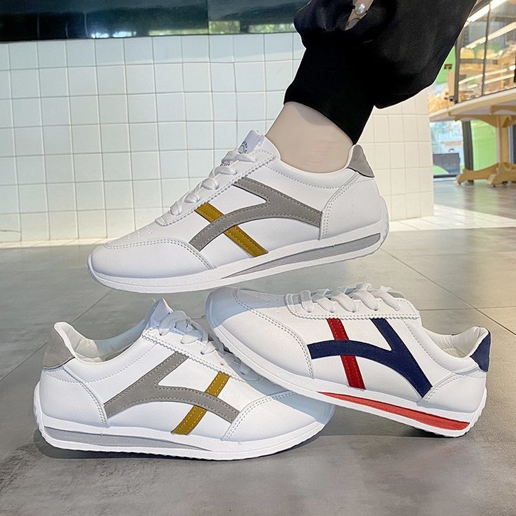 Kvinnors Sneakers Sportig Syntetiskt Läder 2