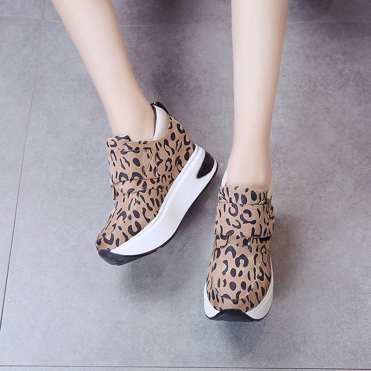 Kvinnors Sneakers med Stegdämpning och Kardborrstängning – Andningsbart Tyg i Leopardmönster, Stl 36-41 5