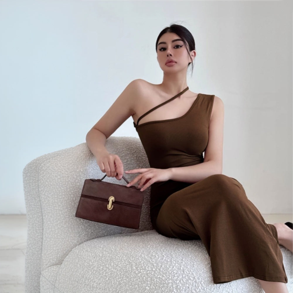 Fina Dam Klänningar Asymmetrisk Off-Shoulder Klänning i Brun Patchwork – Figur-Hugging Lång Kjol 5