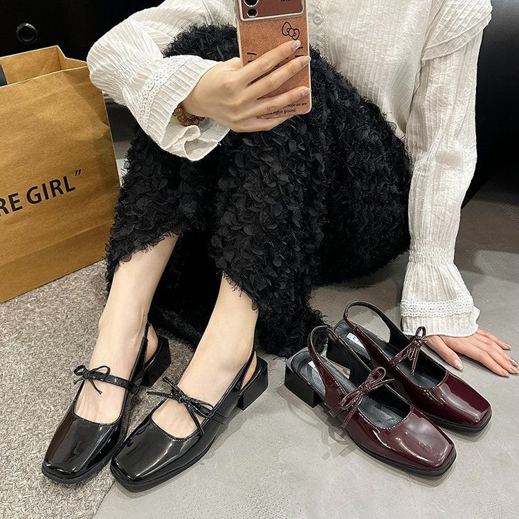Kvinnor Slingback Pumps Blockhäl Syntetiskt Material med Loopdetalj 3