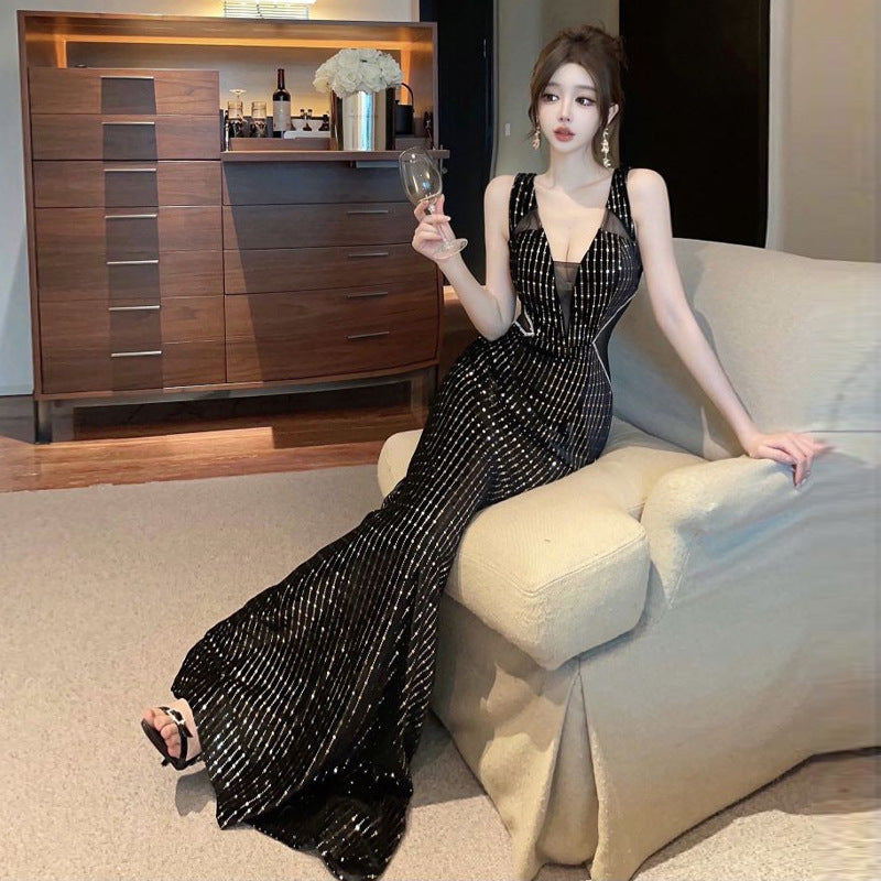 Kvinnor Lång Klänning Djupt Klippt V-Hals Högkvalitativt Tyg-4