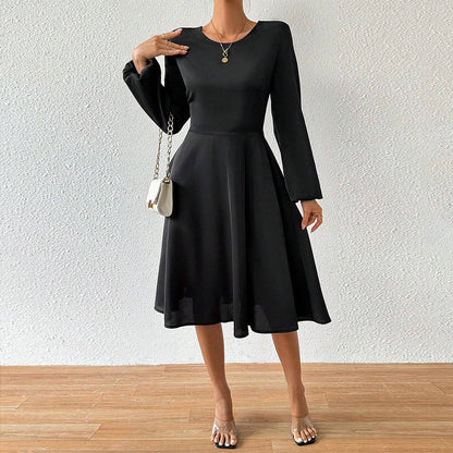 Variant image for Dam A-Linjeklänning med Långa Ärmar i Högkvalitativt Tyg-1