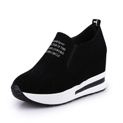 Variant image for Kvinnliga Kilsneakers Slip-On Mocka med Kilklack-3