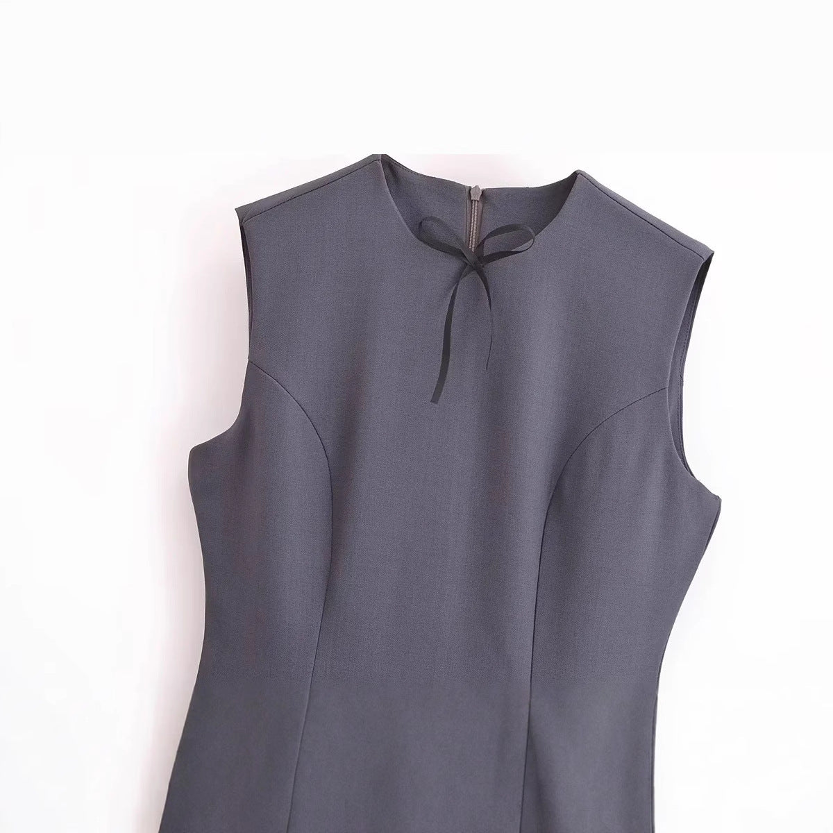 Kvinnors Aftonklänning med Statikrag och Ruffle Hem i Högkvalitativt Tyg-3