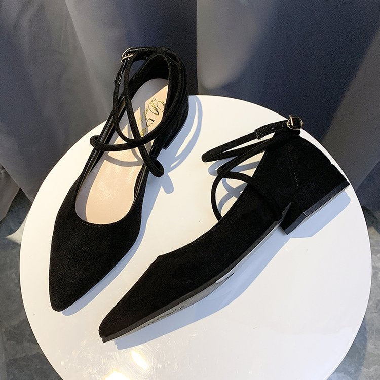 Svarta Ballerinaskor Dam med Klassisk Remdesign i Velour – Bekväm och Elegant Stil för Vardag och Fest 2