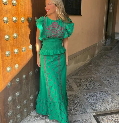 Dam Maxiklänning Med Ruffles Och Blommig Broderi Lätt Tyg 8