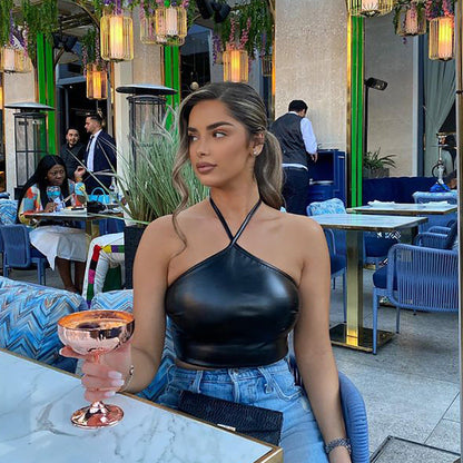 Trendig Skräddarsydd Festtopp för Dam i Hållbart Material – Perfekt för Sommarfester och Avslappnade Tillfällen 3