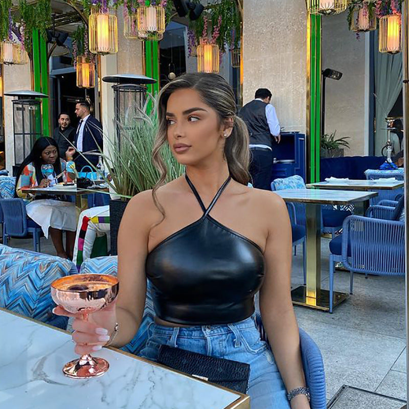 Trendig Skräddarsydd Festtopp för Dam i Hållbart Material – Perfekt för Sommarfester och Avslappnade Tillfällen 1