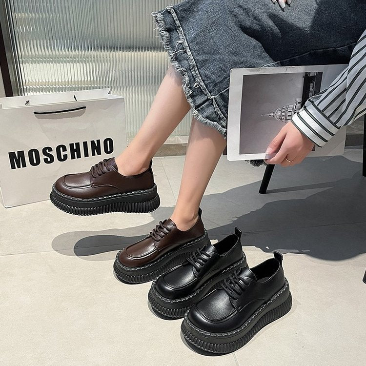 Dam Sneakers i Läder med Plattformsula – Komfortabla Skor för Vardag och Fest, Svart eller Vit 5