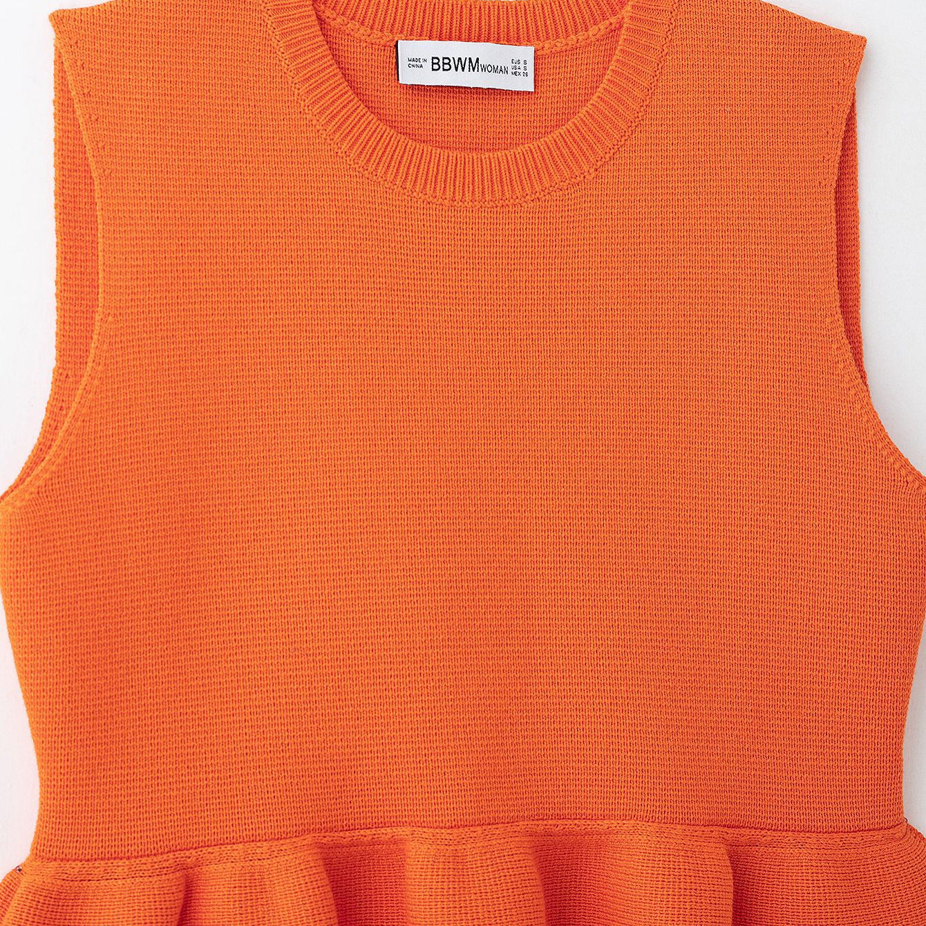 Ärmloser Damen Festtop aus Strukturmaterial mit Ruffle-Hem – Bequem und Vielseitig für Verschiedene Anlässe 3