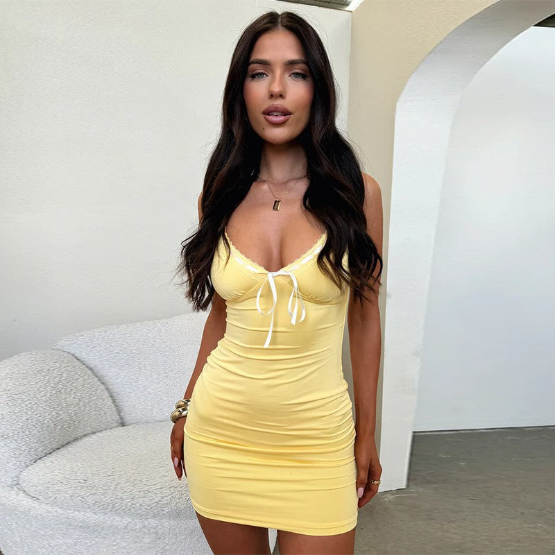 Kvinnors Nattklänning med Spaghettirem och Transparent Design – Mjuk och Flödande Tyg, Perfekt för Romantiska Kvällar 3