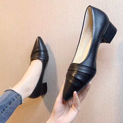 Damen Pumps mit Blockabsatz aus Synthetikleder – Elegante Wickeldesign Schuhe für Büro und Freizeit 2
