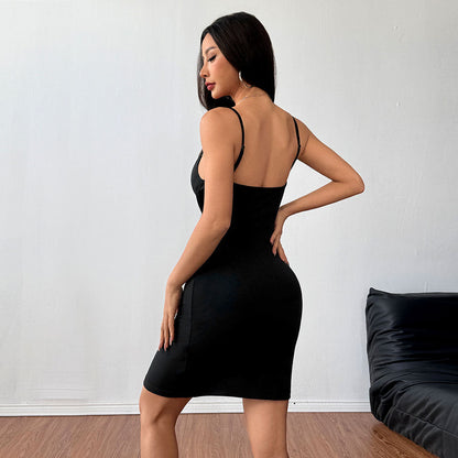 Asymmetrisk Klänning i Elastiskt Material med Slits för Kvinnor – Elegant och Figur-huggande Design för Fester och Kontor 3