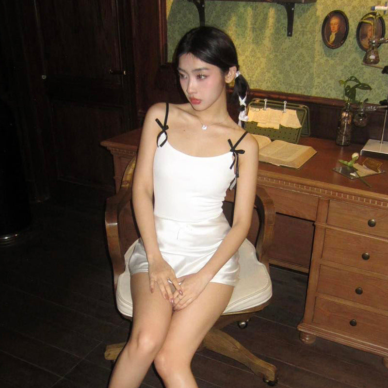 Variant image for Damklänning Figur-huggande Lätt Tyg med Rüsch-detaljer-1