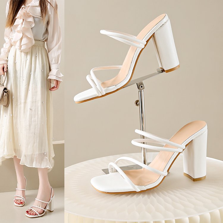 Damernas Höga Klackpantoletter Remdesign Syntetiskt Läder 4