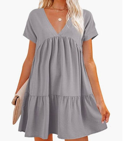 Elegant V-Hals Dam Klänning med Rufsad Design – Fina och Luftiga Damklänningar för Speciella Tillfällen 11