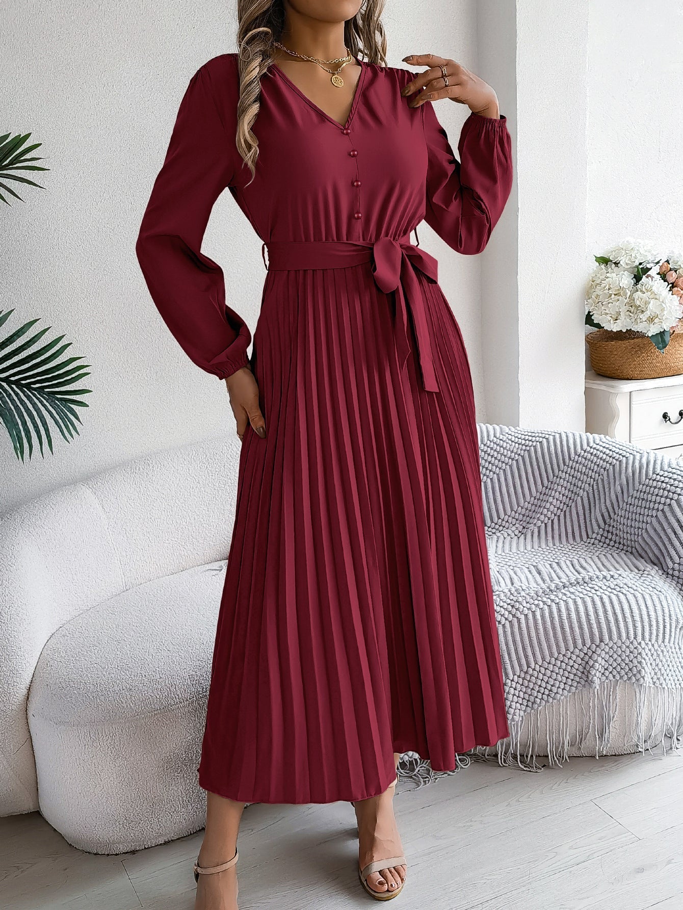 A-linjeformad Veckad Dam Klänning med Långa Ärmar i 100% Polyester – Elegant och Mångsidig Klänning för Fest och Vardag 10