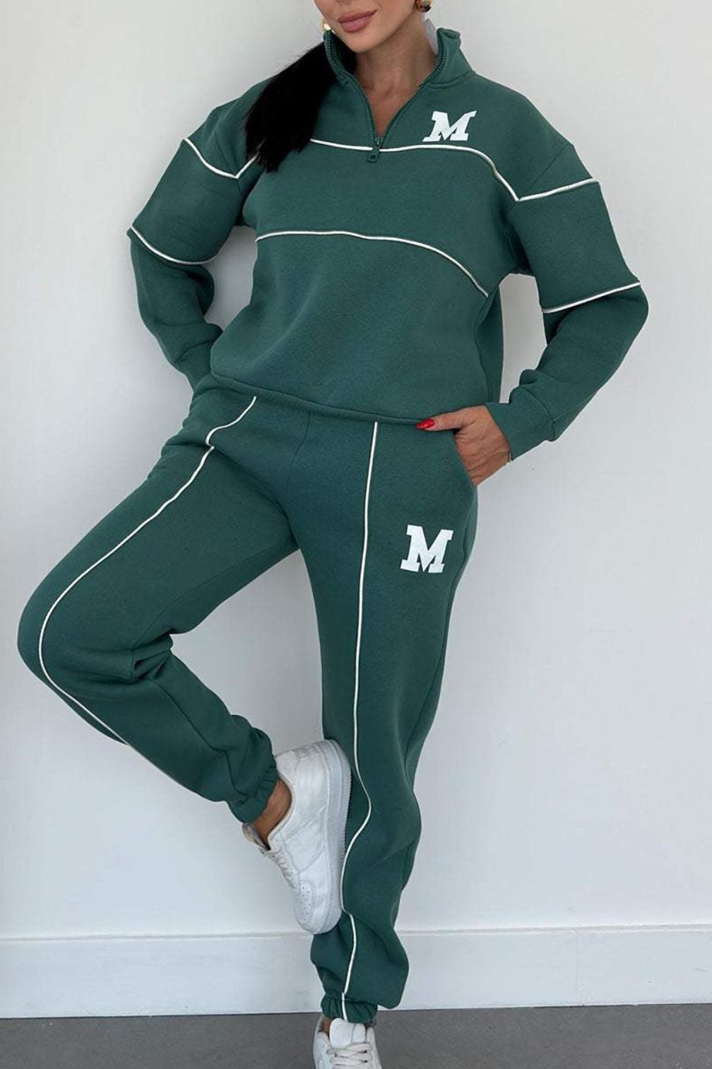 Herr Sweatshirt Set med Långa Byxor - Casual Set i Polyester, Långärmad och Regular Fit, Mönster med Bokstäver och Siffror 9