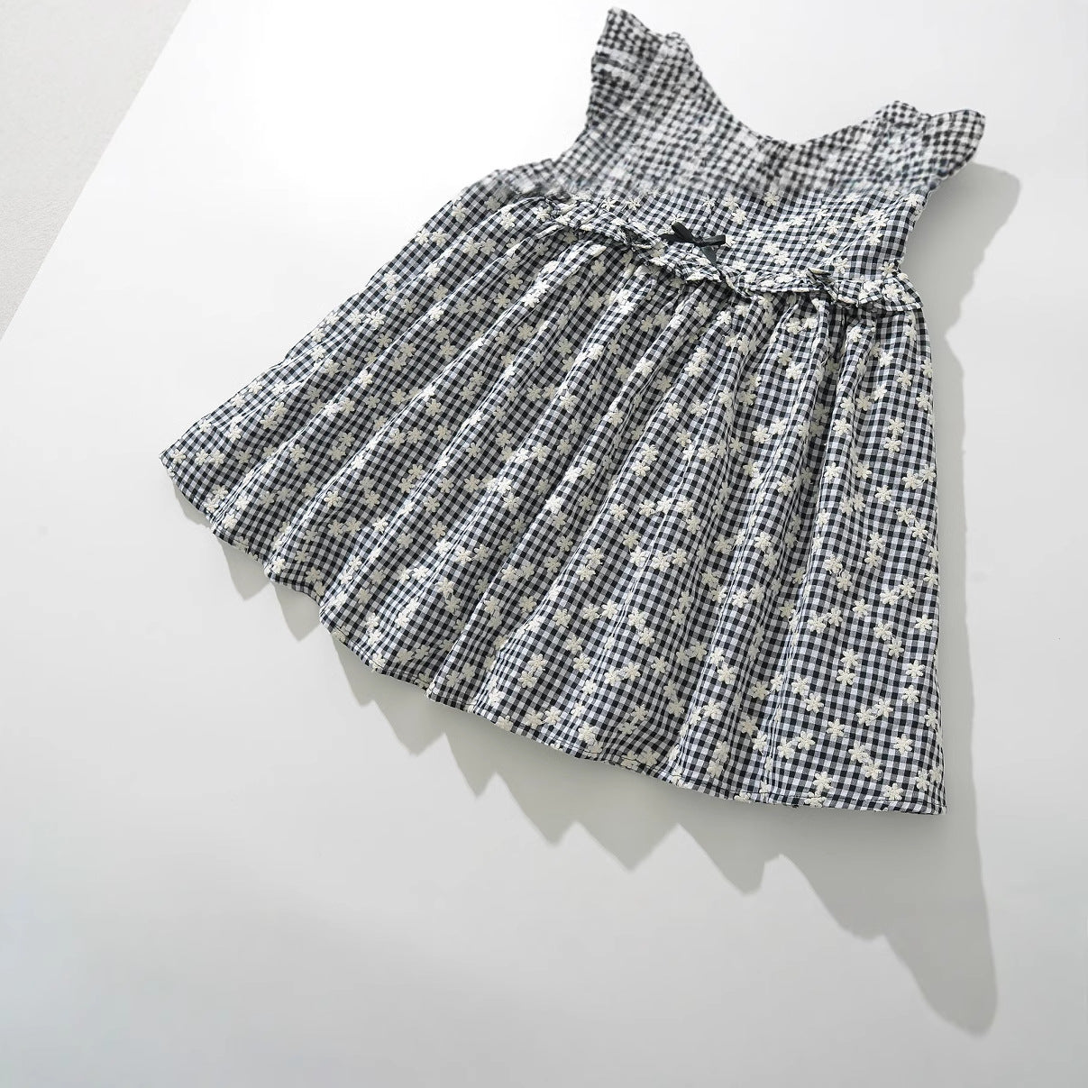 Dam Sommarklänning Höghalsad med Rüsch-detaljer Andningsbart Tyg 4