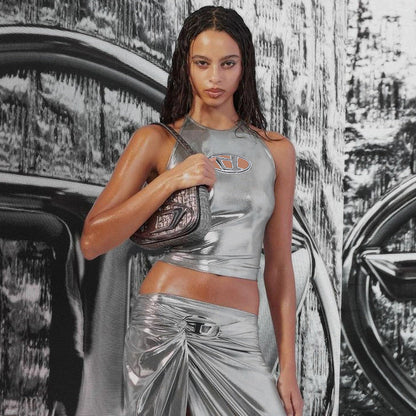 Glittrig Festtopp för Damer med Justerbara Remmar – Snäv Passform i Högkvalitativt Material 2