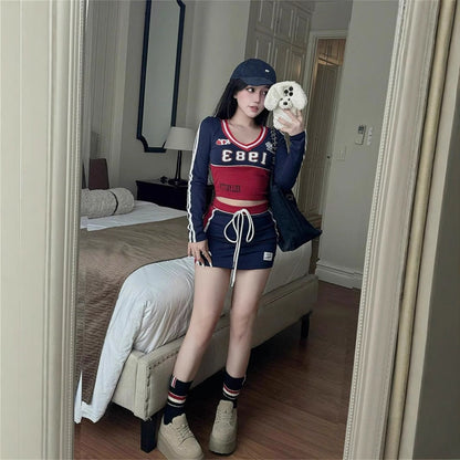 Kvinnors Set med Kort Kjol och Långärmad Topp i Spandex-3