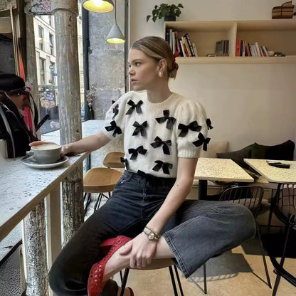 Dam Stickad Tröja med Dekorativa Satin Detaljer Mjukt Material Avslappnad Passform 3