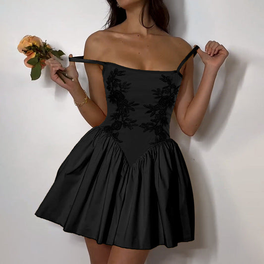 Svart Glittrig Miniklänning med Bustier Topp och Voluminös Kjol – Elegant Festklänning för Kvinnor 1