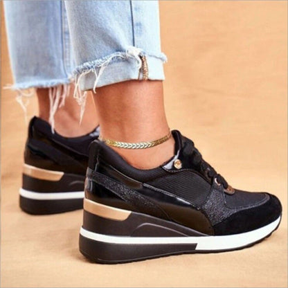 Kvinnors Sneakers Sportiga Metalliska Detaljer Vadderad Sula-5