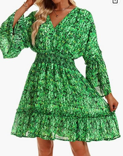 Elegant Blommaklänning för Dam i Lätt Material med Breda Ärmars Design - Perfekt för Sommar och Festliga Tillfällen 4