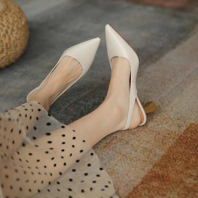Kvinnors Slingback Pumpar Blockhäl Läder Spetsig Tå 1