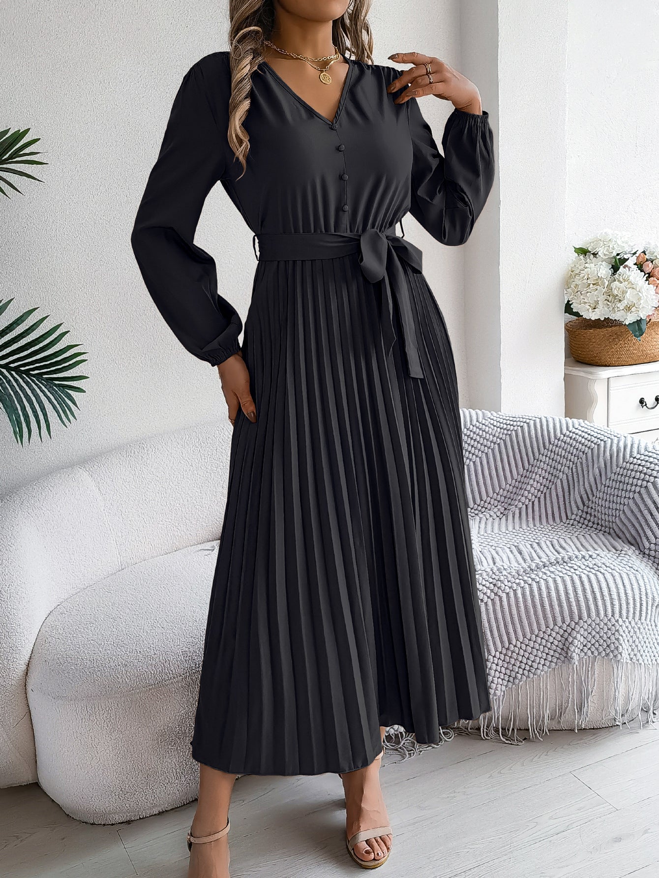 A-linjeformad Veckad Dam Klänning med Långa Ärmar i 100% Polyester – Elegant och Mångsidig Klänning för Fest och Vardag 11