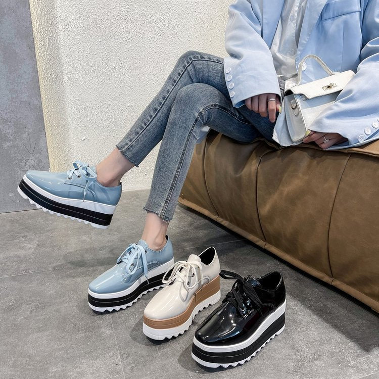 Kvinnor Platå Sneakers Trendig Syntetmaterial med Bekväm Sula 5
