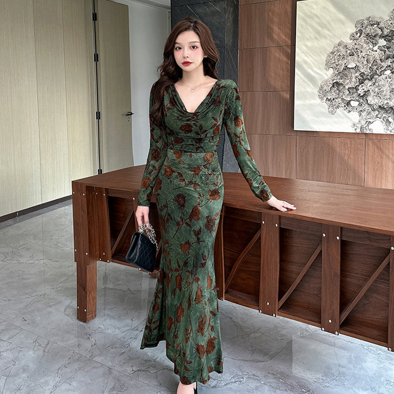 Kvinnors Bodycon Klänning V-hals med Volanger Polyester-6